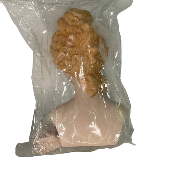 Mangelsen Dolls Porcelain Lady Head and Hands blue eyes blonde 161-46 NEW NOS - Picture 4 of 15